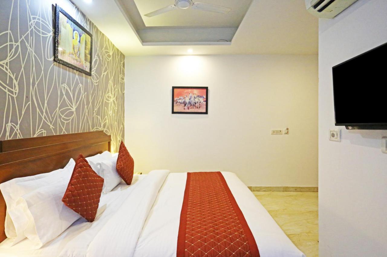 Hotel The Best Near Delhi Airport New Delhi Buitenkant foto